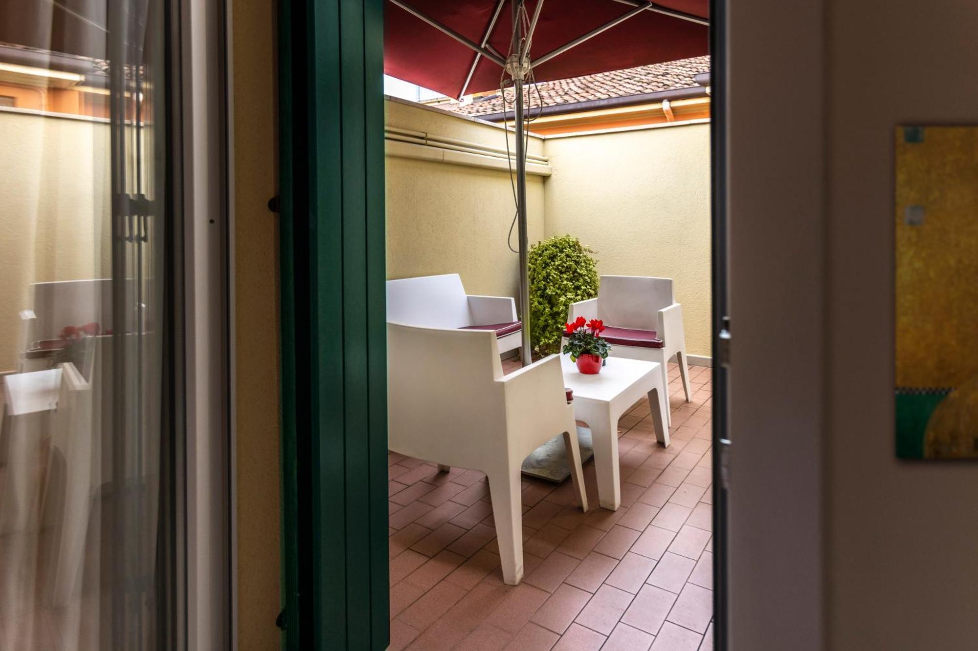 Opera Relais De Charme - Aparthotel Verona Eksteriør billede